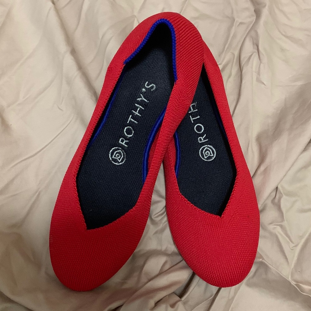 Rothy’s Cherry Flat Size 7
